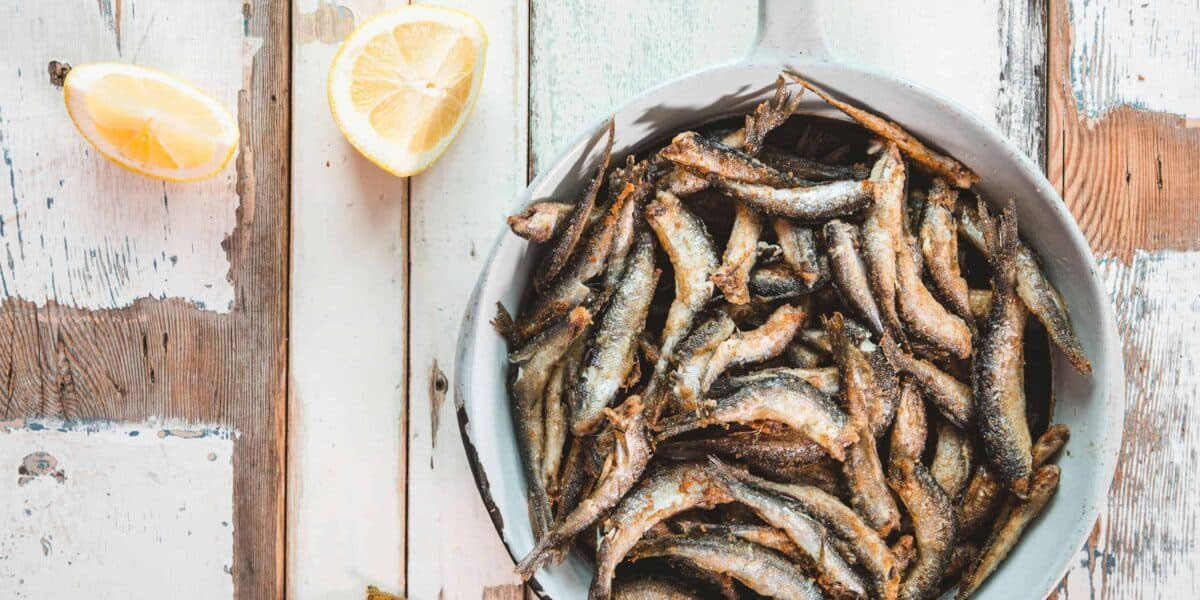 Muikku in Finnland: gebratene Maränen einfach zubereiten