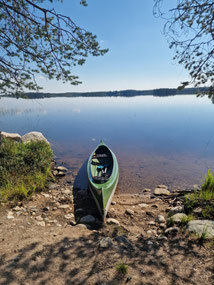 Kanufahrt auf dem Simojärvi im Sommer